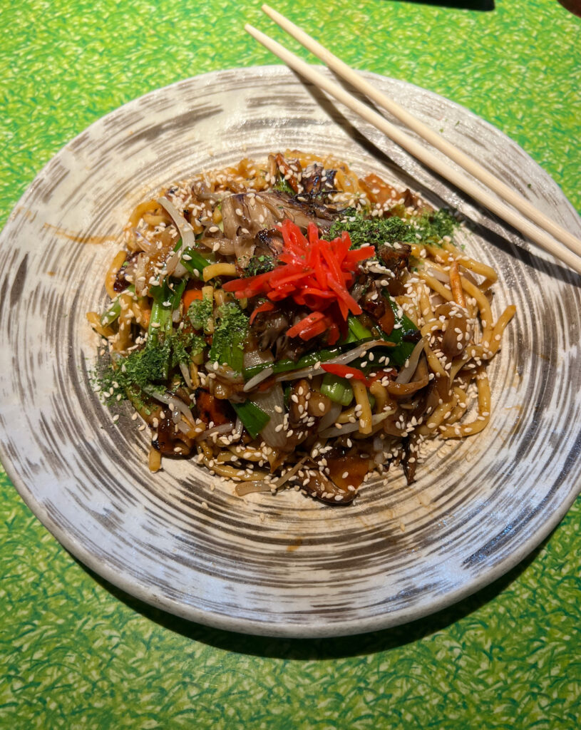 Mushroom Yakisoba 